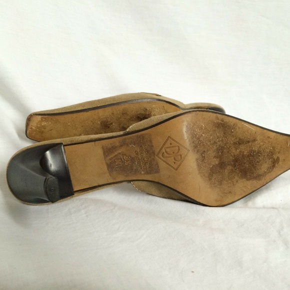 Donald J Pliner Lona Mules Size 8 1/2 M Gold Suede - Picture 7 of 8